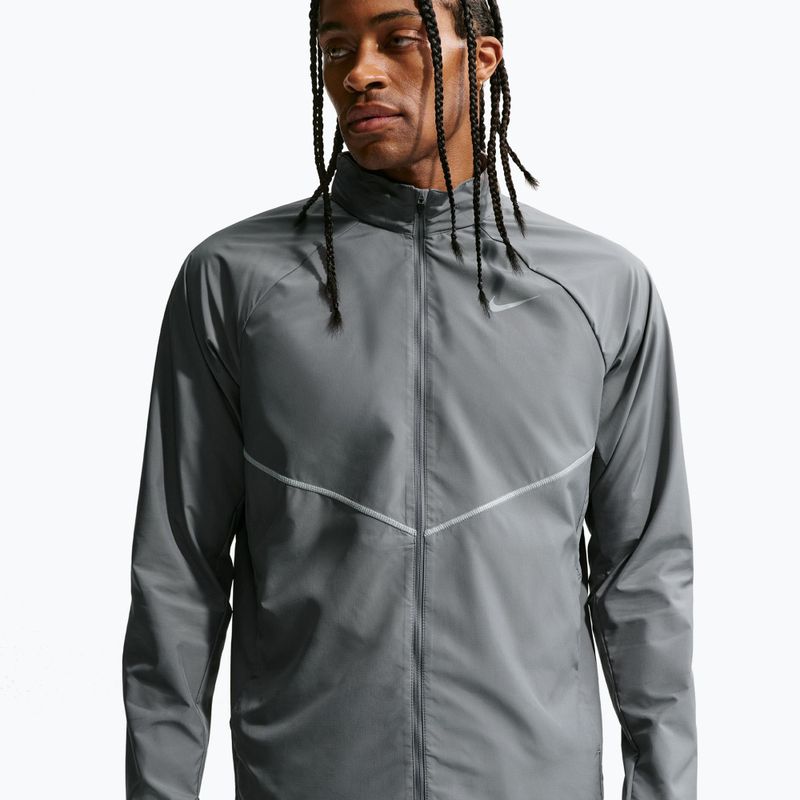 Geacă de alergare pentru bărbați Nike Miler Repel UV smoke grey/smoke grey 4