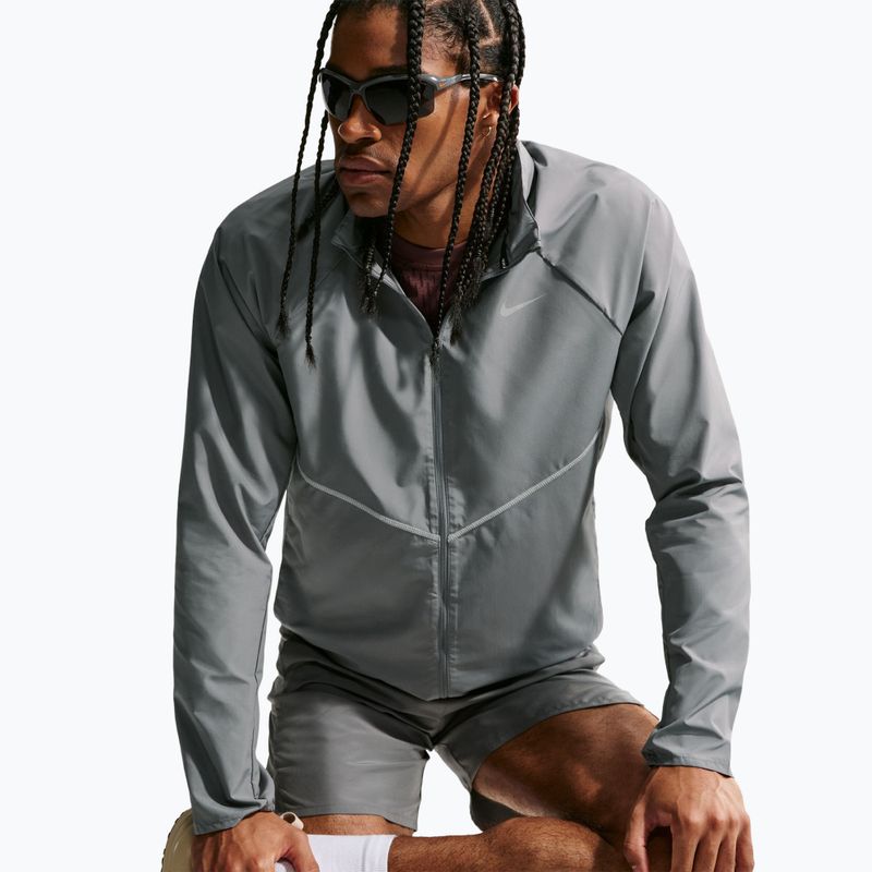 Geacă de alergare pentru bărbați Nike Miler Repel UV smoke grey/smoke grey 5