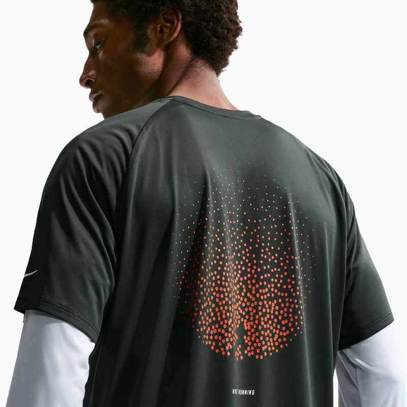 Tricou de alergare pentru bărbați Nike Stride Dri-Fit ADV black spruce 5