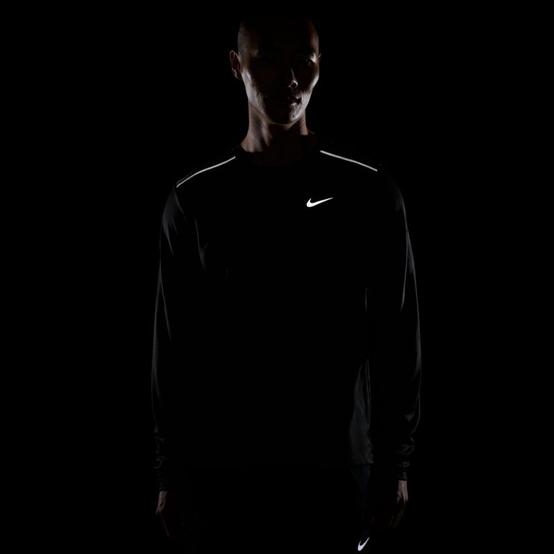 Longsleeve de alergare pentru bărbați Nike Miler Dri-Fit UV black 8