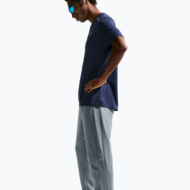 Pantaloni de alergare pentru bărbați Nike Miler Dri-Fit Woven smoke grey/smoke grey 5