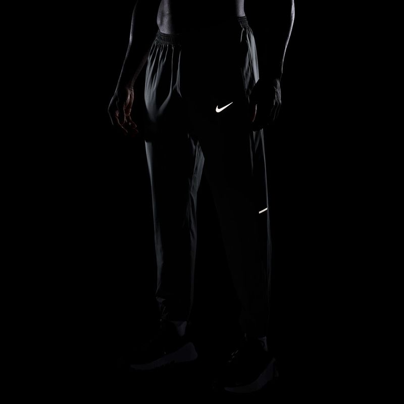 Pantaloni de alergare pentru bărbați Nike Miler Dri-Fit Woven smoke grey/smoke grey 8