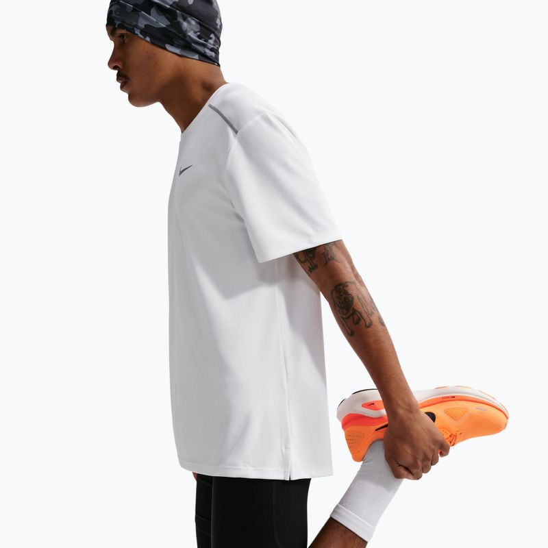 Tricou de alergare pentru bărbați Nike Miler Dri-Fit UV white 4