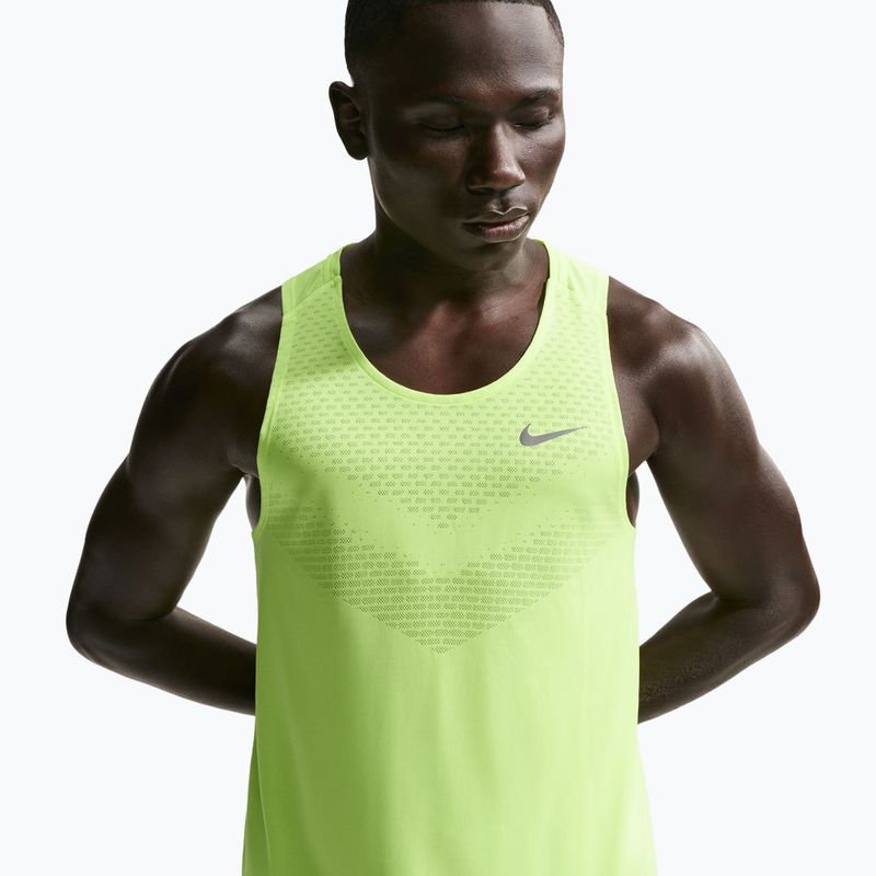 Tricou de alergare pentru bărbați Nike Stride Dri-Fit ADV volt ice 4