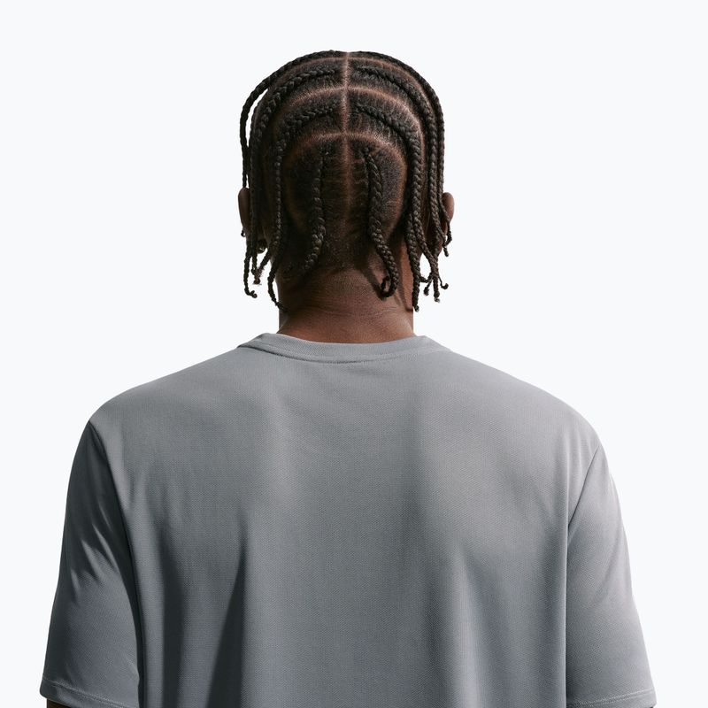 Tricou de alergare pentru bărbați Nike Miler Dri-Fit UV smoke grey 5