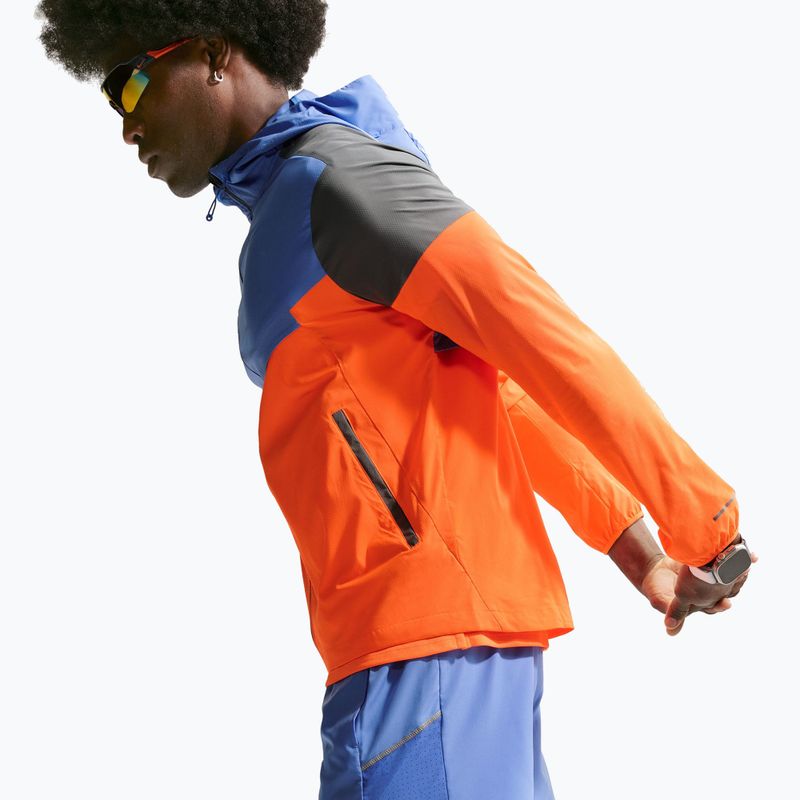 Pantaloni scurți de alergare pentru bărbați Nike Miler Dri-Fit 2in1 5" royal pulse/sapphire 4