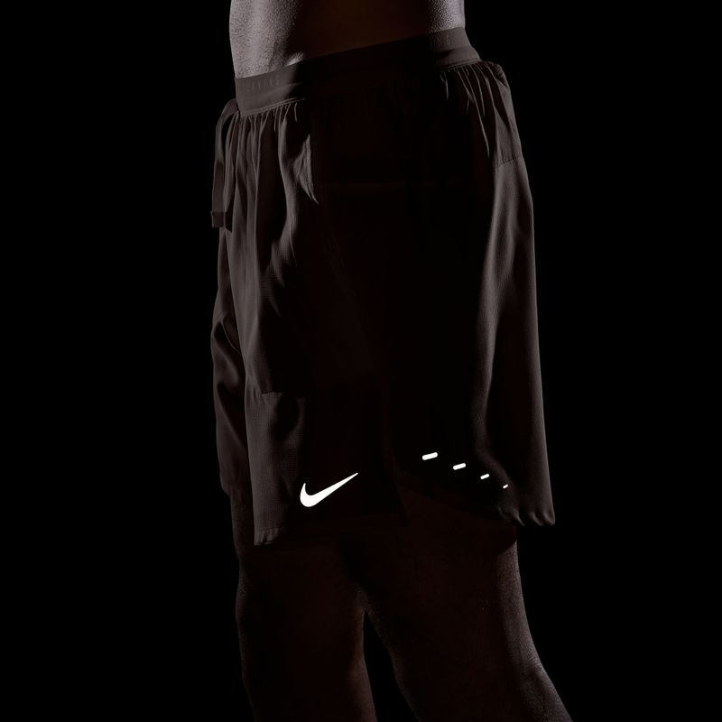 Pantaloni scurți de alergare pentru bărbați Nike Stride Dri-Fit Brief-Lined 7" particle rose 7