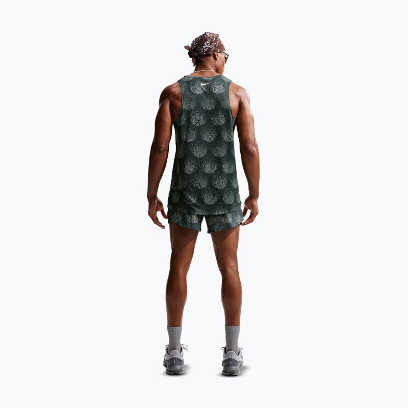 Pantaloni scurți de alergare pentru bărbați Nike Stride Dri-Fit Brief Lined 5" black spruce 3