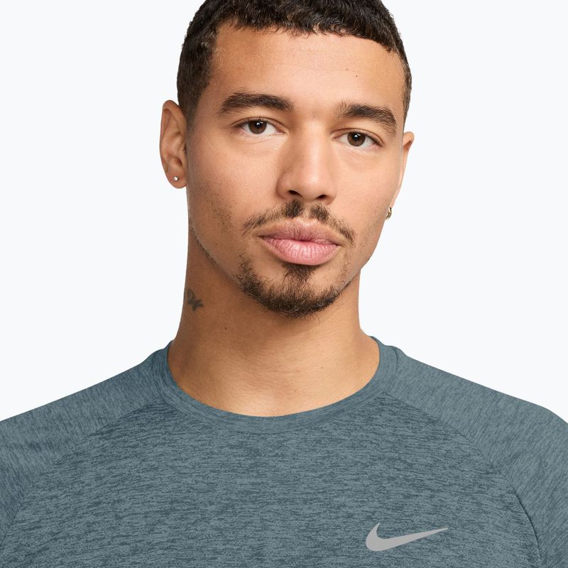 Tricou de alergare pentru bărbați Nike Stride ADV mineral slate 3