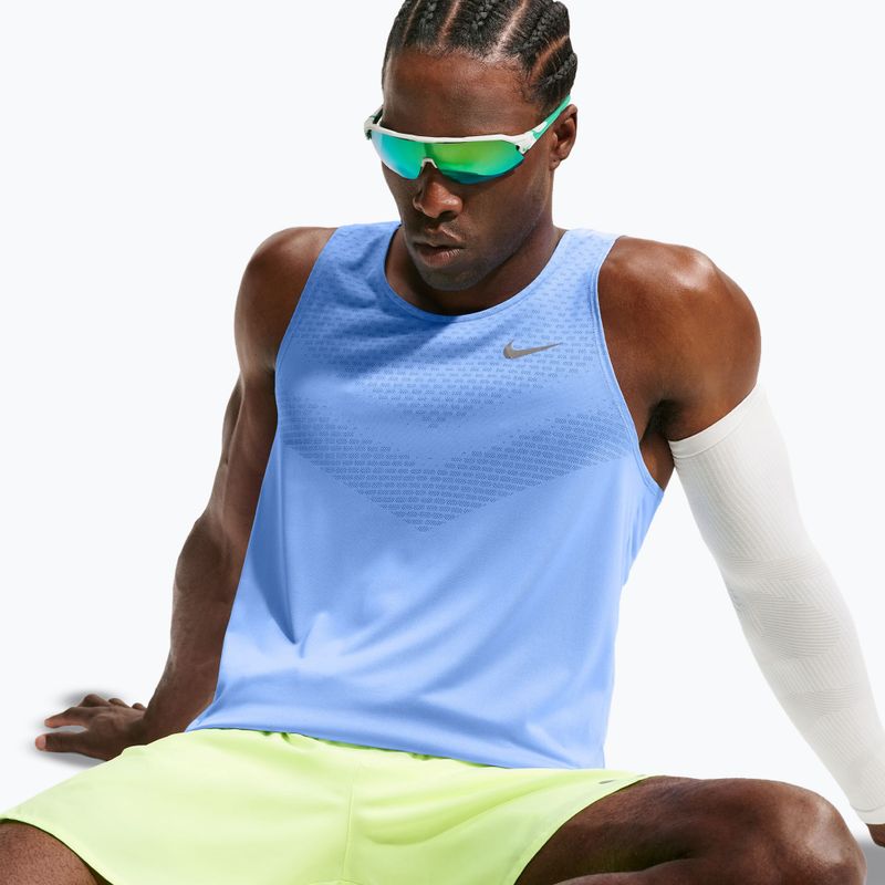 Tricou de alergare pentru bărbați Nike Stride Dri-Fit ADV royal pulse 6