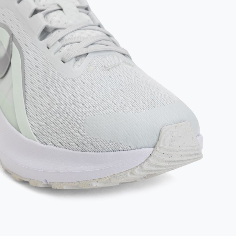 Încălțăminte de alergare pentru femei Nike Downshifter 14 off white/barely green/metallic silver 7