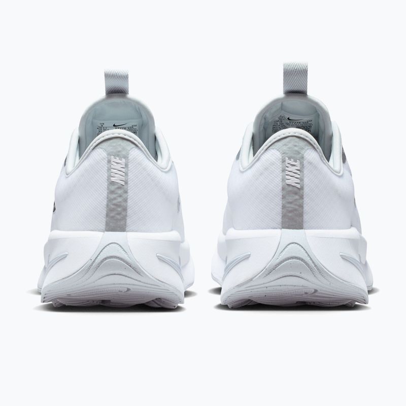 Încălțăminte pentru femei Nike Motiva 2 white/pure platinum/metallic silver 4