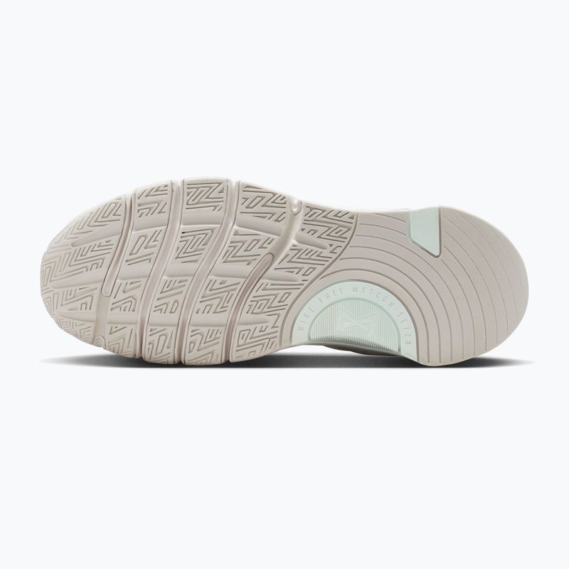 Încălțăminte de antrenament pentru femei Nike Free Metcon 7 SE sail/light orewood brown/barely green 3