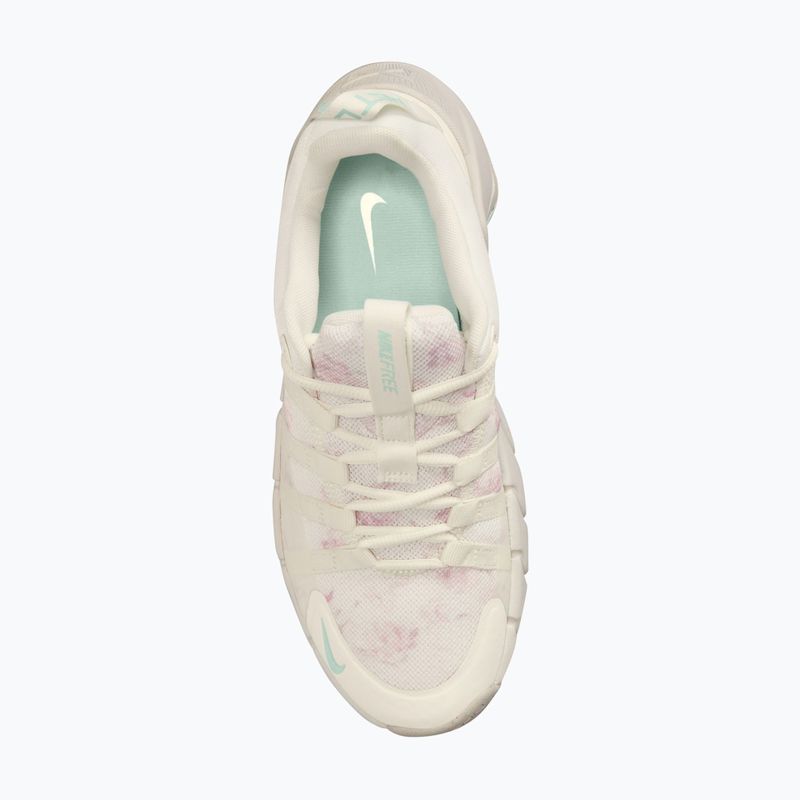 Încălțăminte de antrenament pentru femei Nike Free Metcon 7 SE sail/light orewood brown/barely green 4