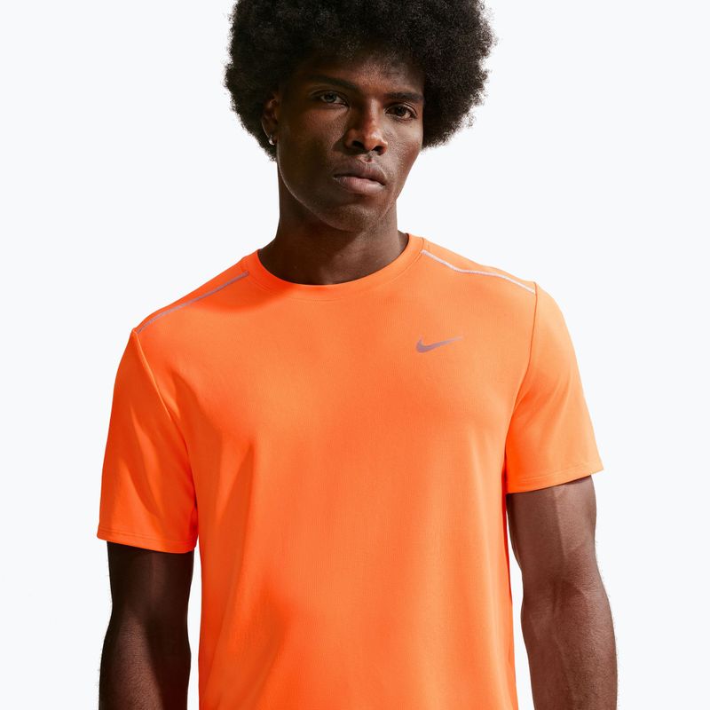 Tricou de alergare pentru bărbați Nike Miler Dri-Fit UV total orange 4