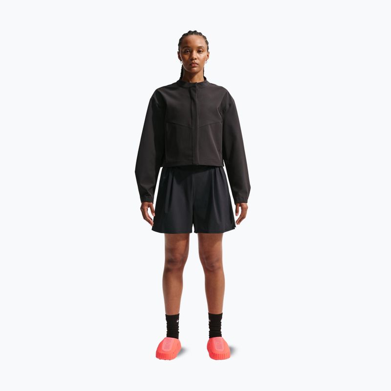 Pantaloni scurți de antrenament pentru femei Nike 24.7 PerfectStretch black/black/dark smoke grey 8