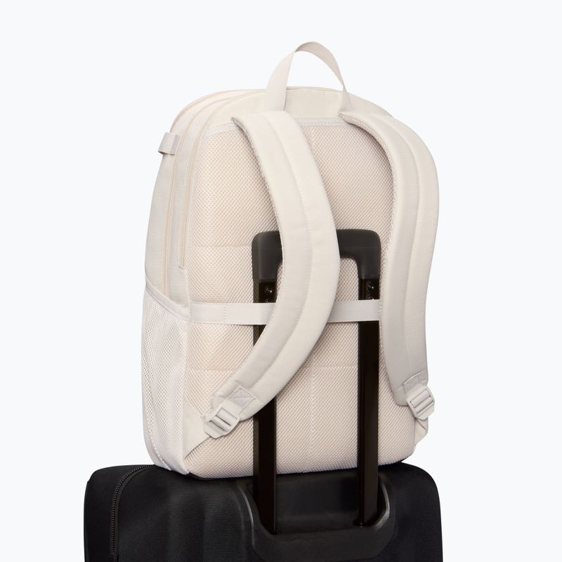 Rucsac Nike Brasilia 24 l light bone/black/black 6