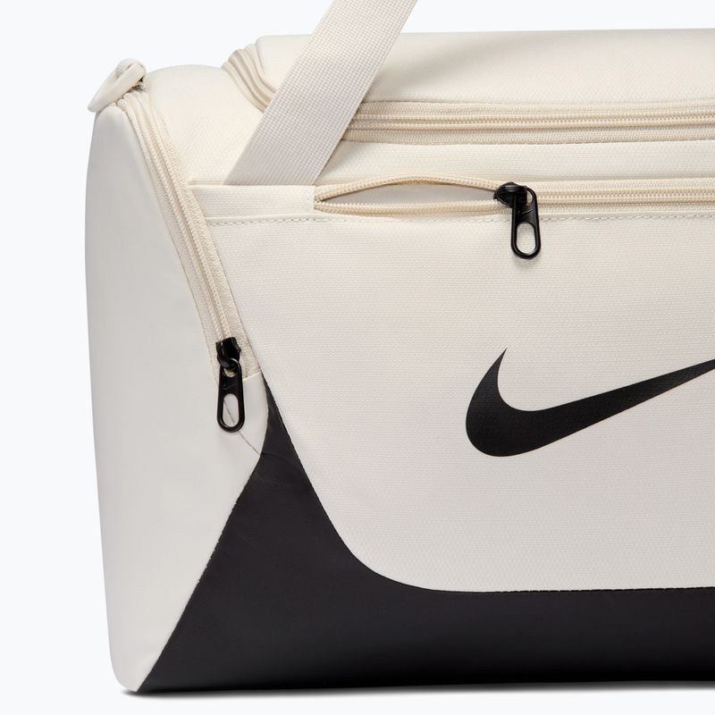 Geantă de antrenament Nike Brasilia Duffel Extra Small 24 l light bone/black/black 6