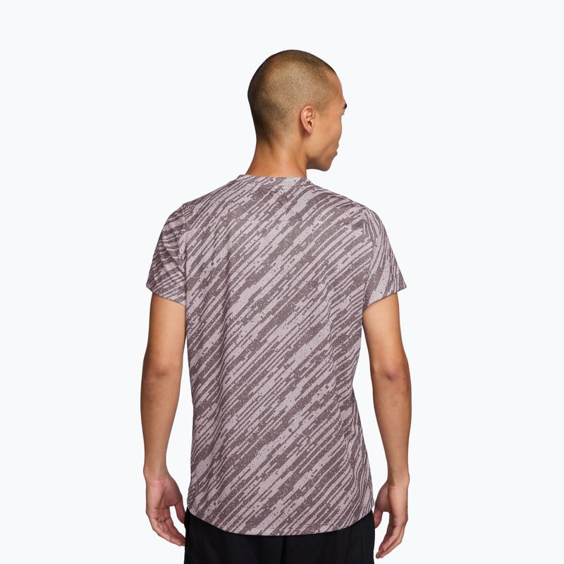 Tricou de tenis pentru bărbați Nike Court Dri-Fit Victory Print platinum violet/white 2