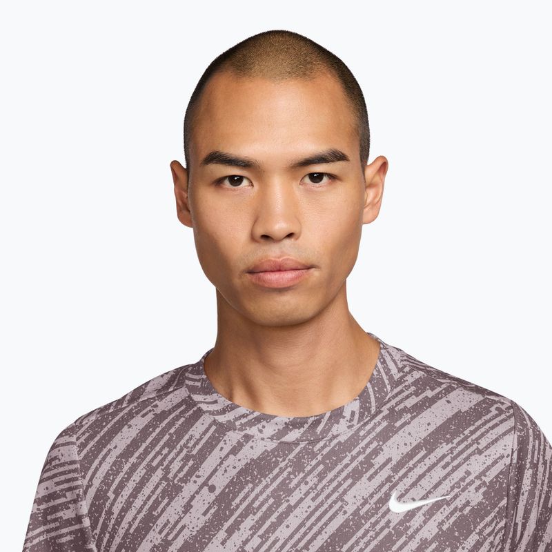 Tricou de tenis pentru bărbați Nike Court Dri-Fit Victory Print platinum violet/white 3