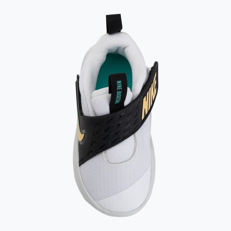 Încălțăminte pentru copii Nike Team Hustle D 12 white/black/clear emerald/topaz gold 5