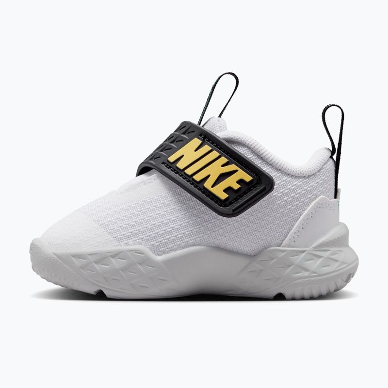 Încălțăminte pentru copii Nike Team Hustle D 12 white/black/clear emerald/topaz gold 2
