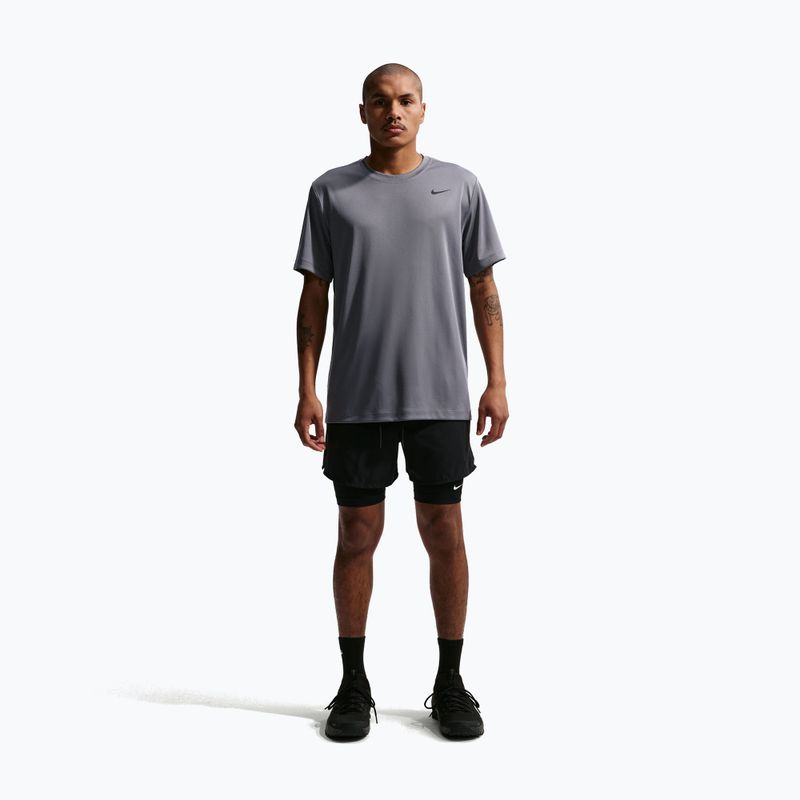 Tricou de antrenament bărbați Nike Dri-FIT Training T-Shirt smoke grey/black 2