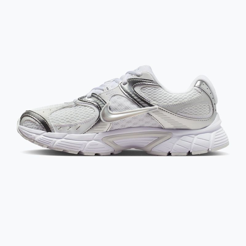 Încălțăminte pentru femei Nike V5 RNR white/metallic platinum/metallic silver 2