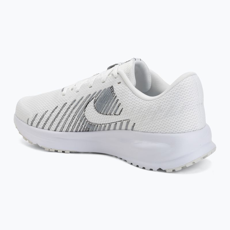 Încălțăminte de alergare pentru bărbați Nike Run Defy summit white/white/black/metallic silver 3