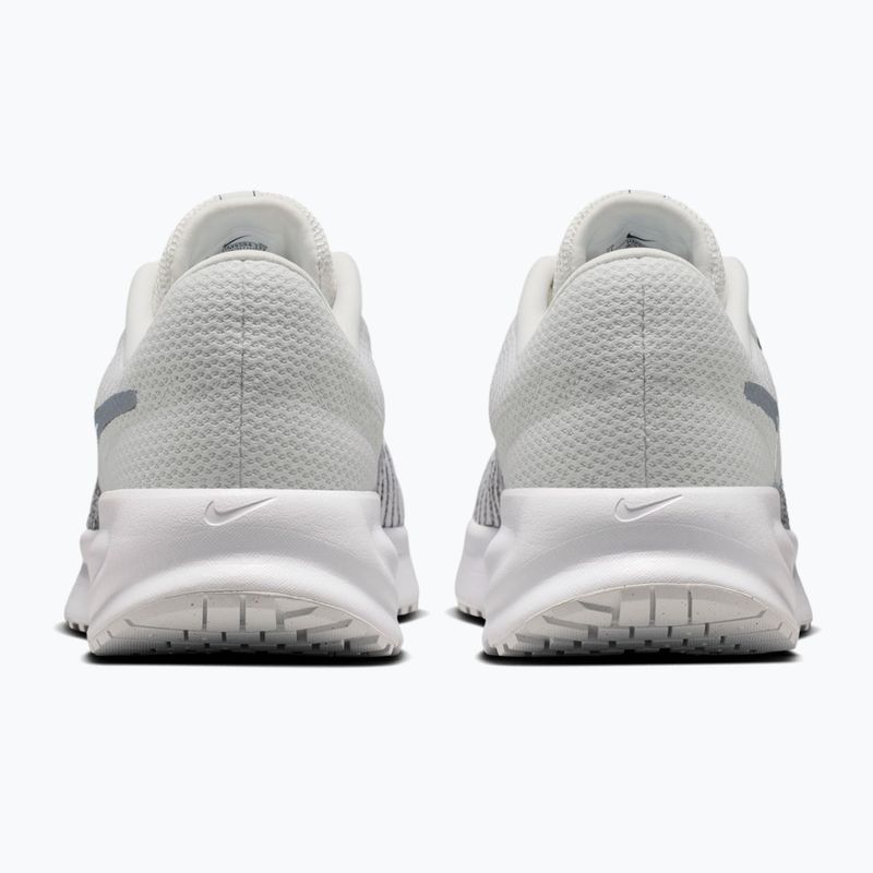 Încălțăminte de alergare pentru bărbați Nike Run Defy summit white/white/black/metallic silver 4