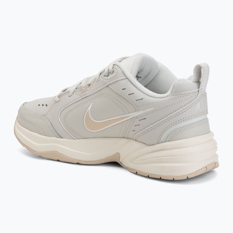 Încălțăminte de antrenament pentru bărbați Nike Air Monarch IV light bone/spruce aura/sanddrift 3