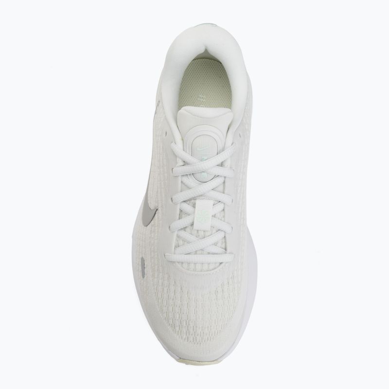 Încălțăminte de alergare pentru femei Nike Journey Run summit white/metallic silver 5