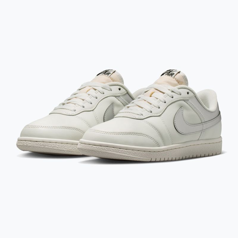 Încălțăminte damă Air Jordan Skyline Low swan/black/metallic silver 3