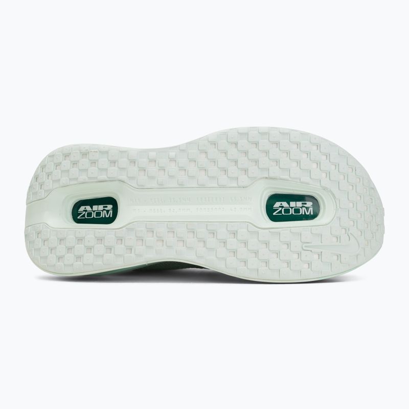 Încălțăminte de alergare pentru femei Nike Vomero Premium barely green/metallic silver 4