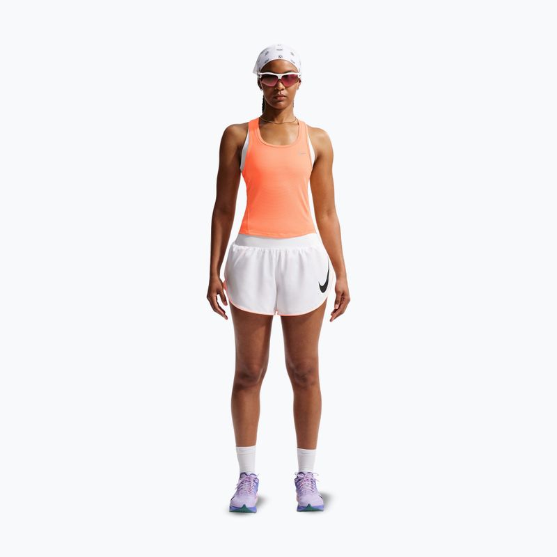 Pantaloni scurți de alergare pentru femei Nike Tempo Swoosh Dri-Fit Mid-Rise Brief-Lined white/orange pulse/black 2