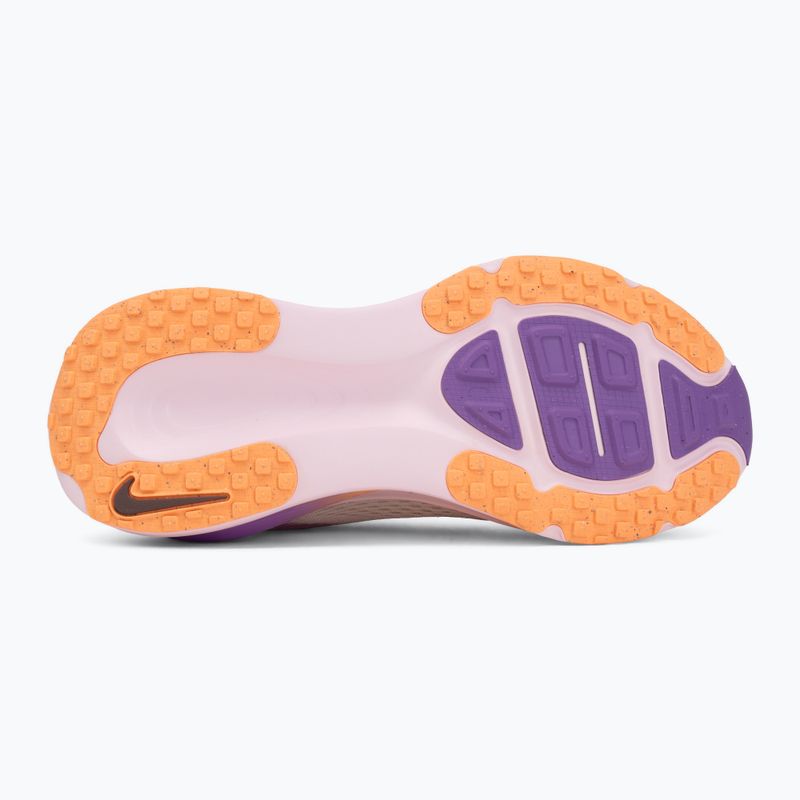 Încălțăminte de alergare pentru femei Nike Vomero 18 chalk/pink foam/bright violet/tattoo 4