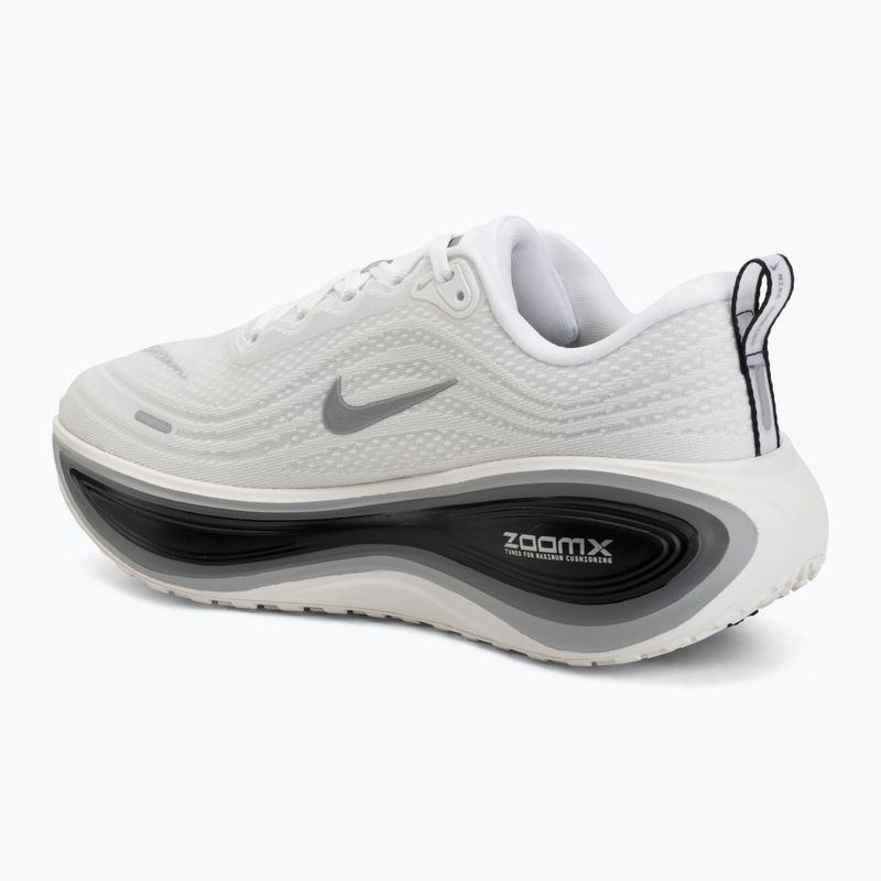Încălțăminte de alergare pentru bărbați Nike Vomero Plus white/black/cool grey/metallic silver 3