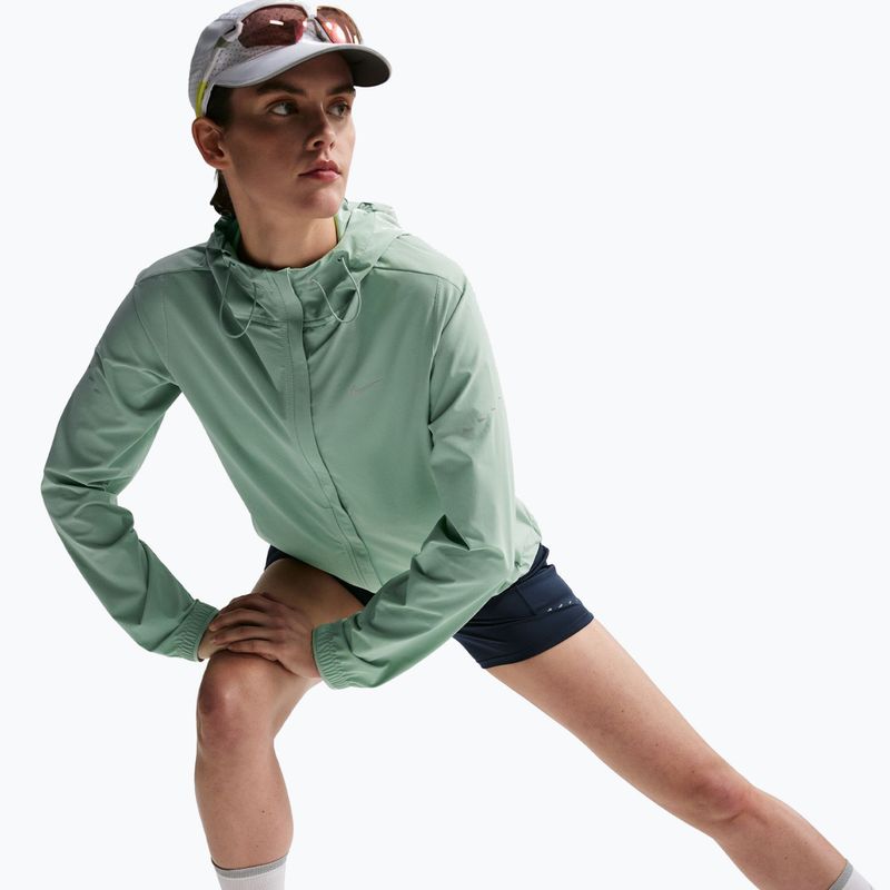Geacă de alergare pentru femei Nike Swift Repel Packable steam 4