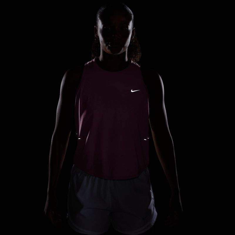Tricou de alergare pentru femei Nike Swift Breathe Dri-Fit light magenta/photon dust 7