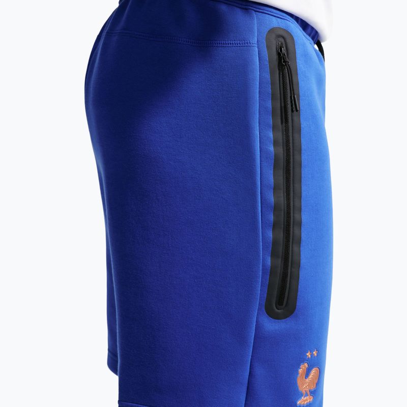 Pantaloni scurți de fotbal pentru bărbați Nike FFF Tech Fleece game royal/metallic copper 4