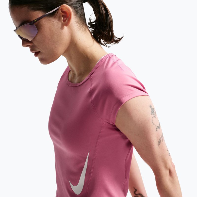 Tricou de alergare pentru femei Nike Swoosh Run Dri-Fit peony/photon dust/white 5
