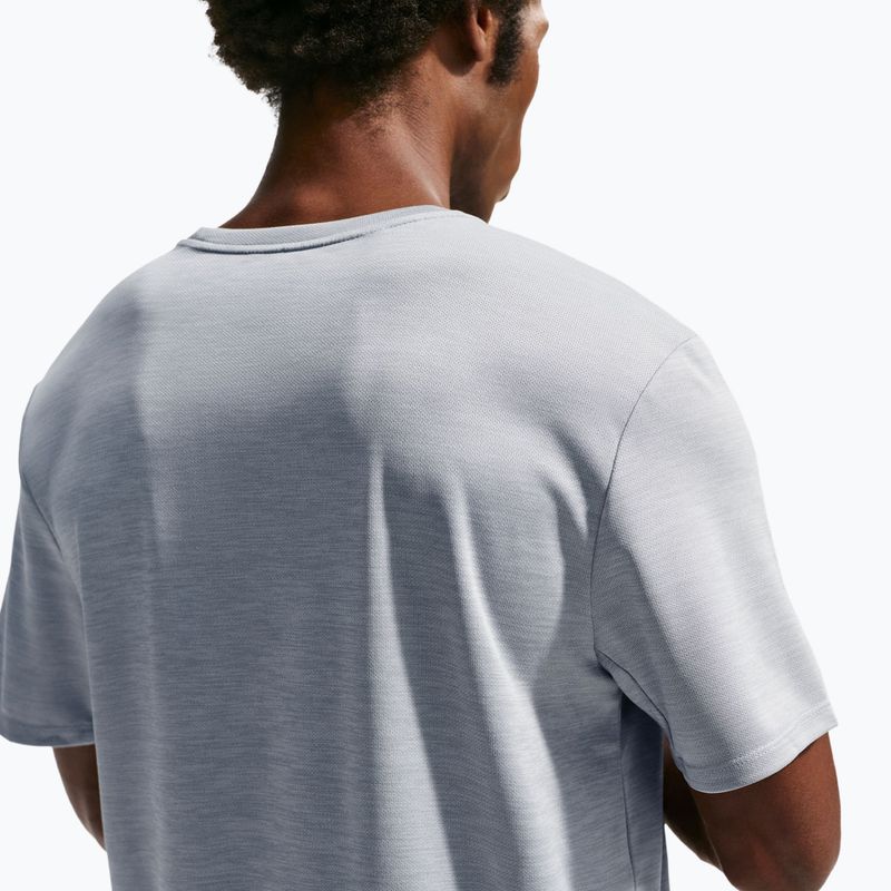 Tricou de alergare pentru bărbați Nike Miler Dri-Fit UV grey fog/particle grey 5