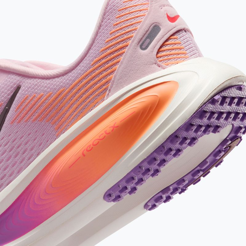 Încălțăminte de alergare pentru copii Nike Vomero 18 pink foam/bright violet/sail/tattoo 4