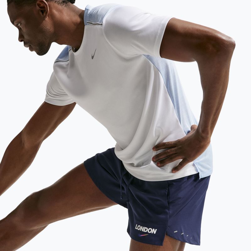 Pantaloni scurți de alergare pentru bărbați Nike Stride Dri-Fit Brief Lined 5" midnight navy 5