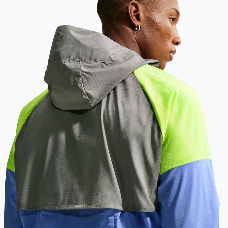 Geacă de alergare pentru bărbați Nike Impossibly Light Windrunner royal pulse/smoke grey/volt ice 6