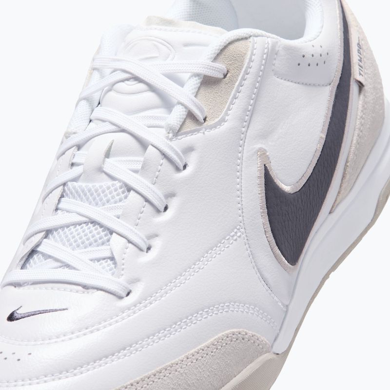 Încălțăminte de fotbal pentru bărbați Nike Streetgato white/moon particle/gridiron 5