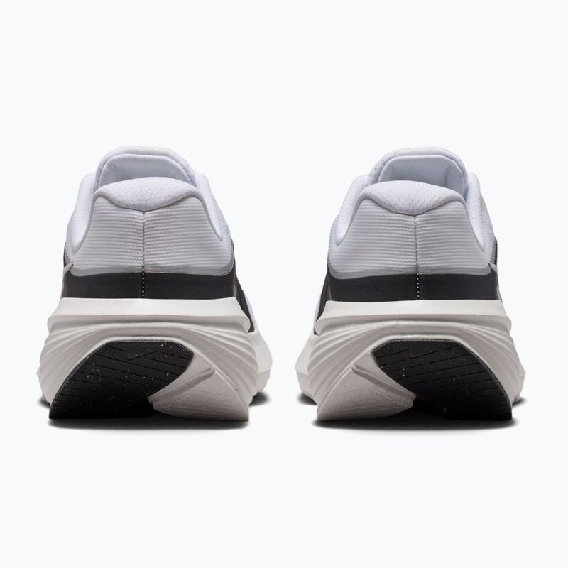 Încălțăminte de alergare pentru femei Nike Downshifter 14 white/summit white/metallic silver 6