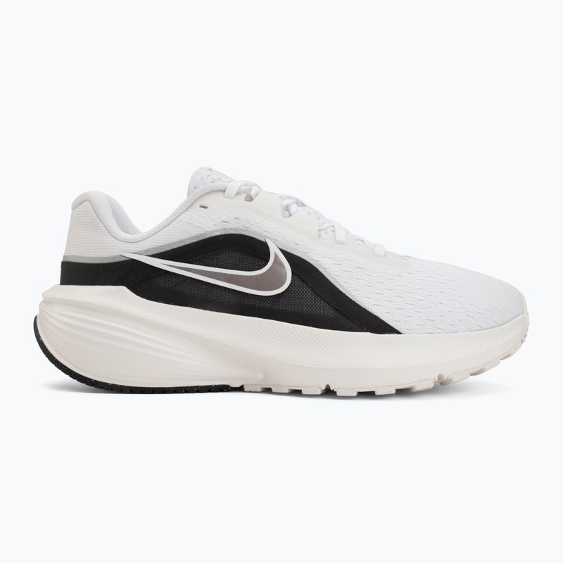 Încălțăminte de alergare pentru femei Nike Downshifter 14 white/summit white/metallic silver 2