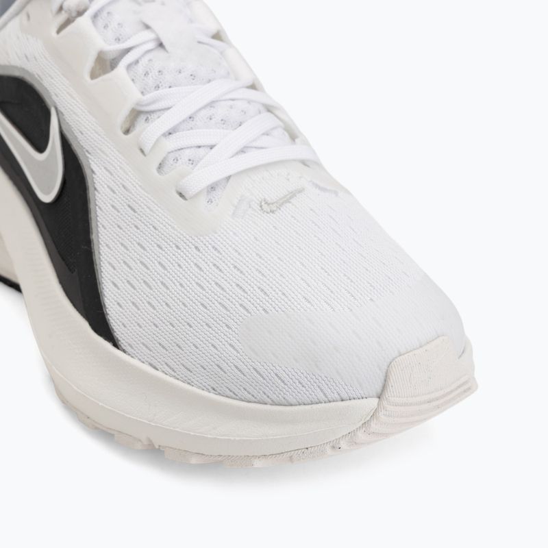 Încălțăminte de alergare pentru femei Nike Downshifter 14 white/summit white/metallic silver 7