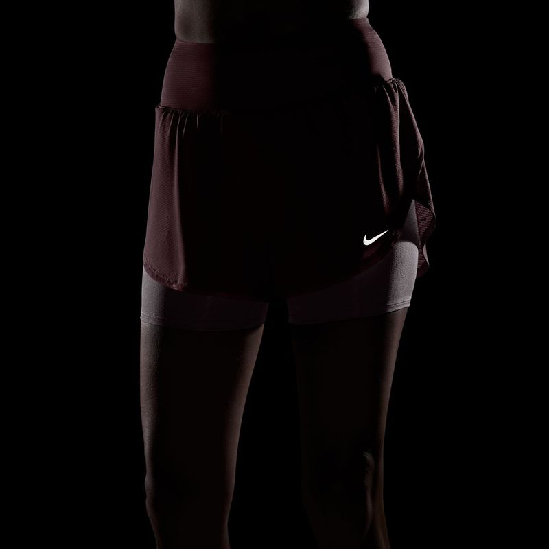 Pantaloni scurți de alergare pentru femei Nike Flow pink smoke 8